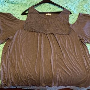 Slate grey colored cold shoulder shirt from Maurice’s size 4